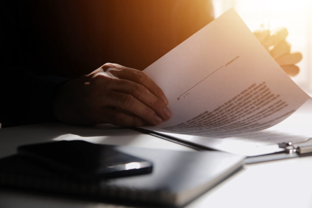 Titre de séjour bloqué par la Préfecture